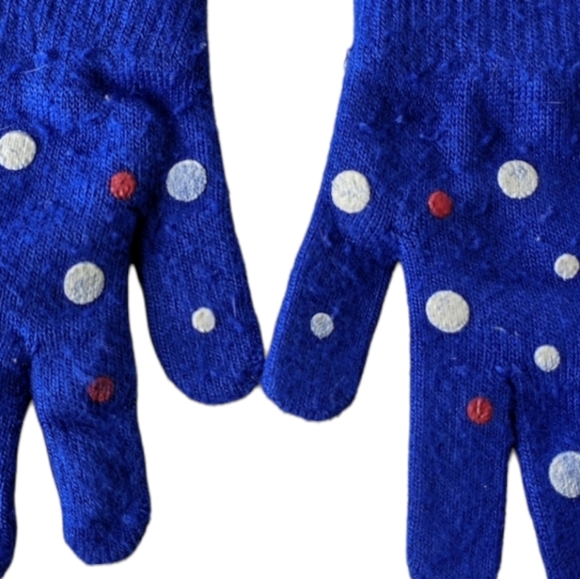 Free with and purchase! Kids Blue Polka Dot Gloves - Picture 3 of 3